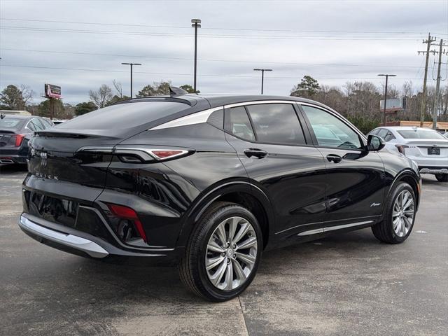 new 2025 Buick Envista car, priced at $31,325