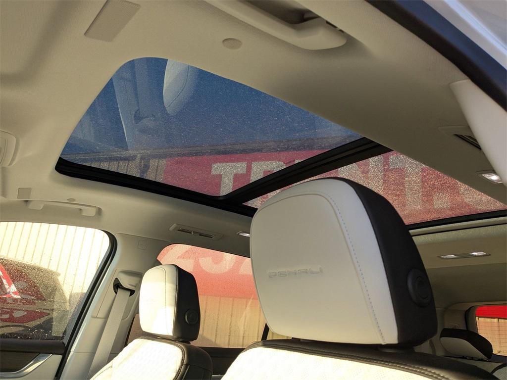 used 2024 GMC Acadia car, priced at $49,998