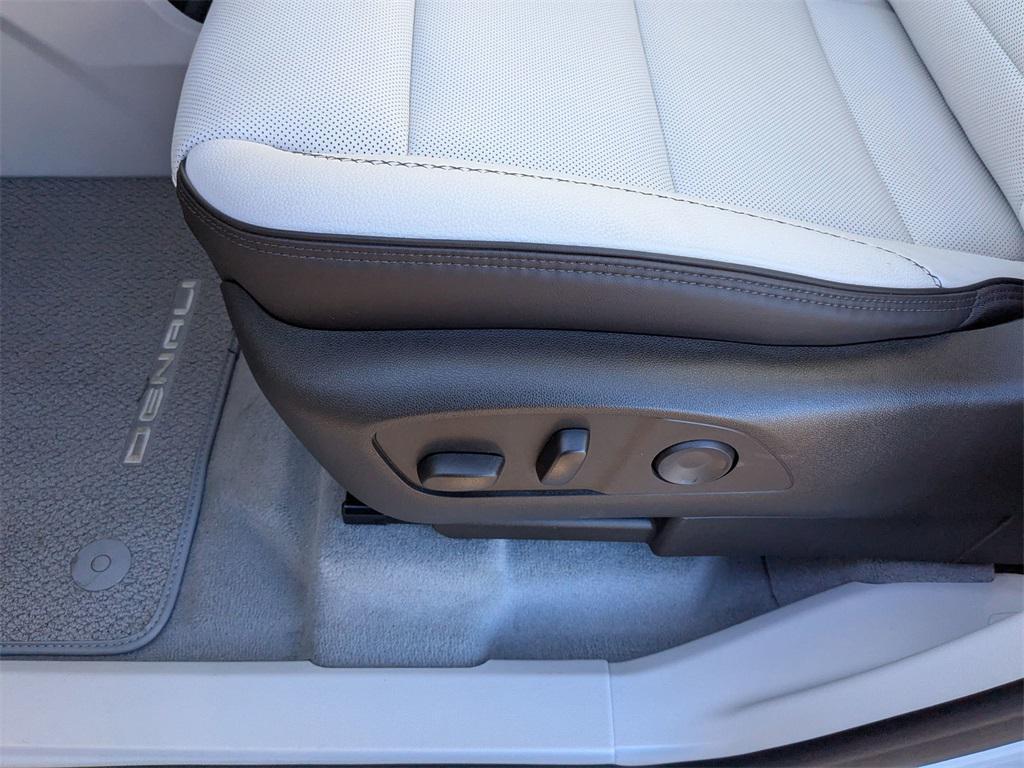 used 2024 GMC Acadia car, priced at $49,998
