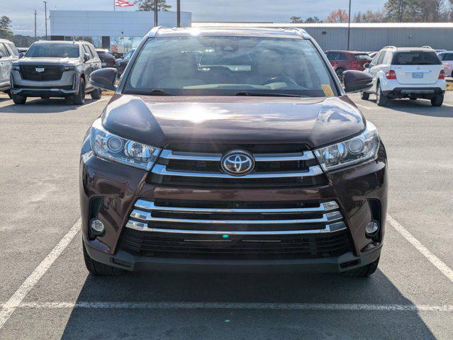 used 2019 Toyota Highlander car, priced at $32,998