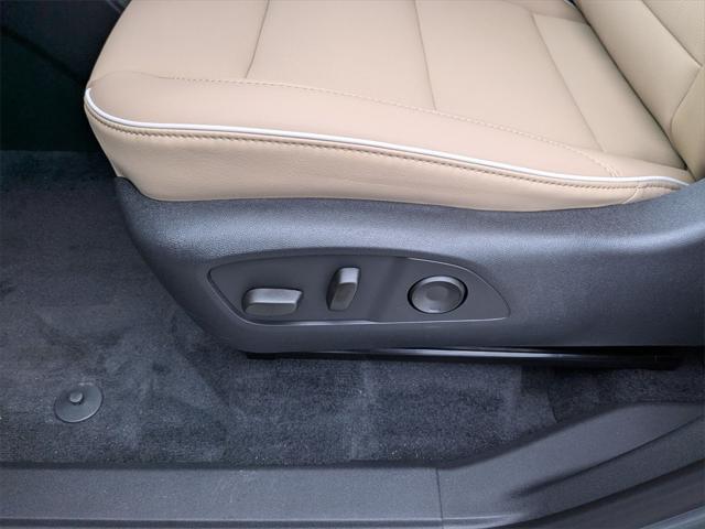 new 2025 Buick Enclave car, priced at $44,665