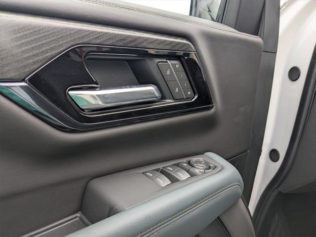 new 2025 GMC Yukon car, priced at $82,640