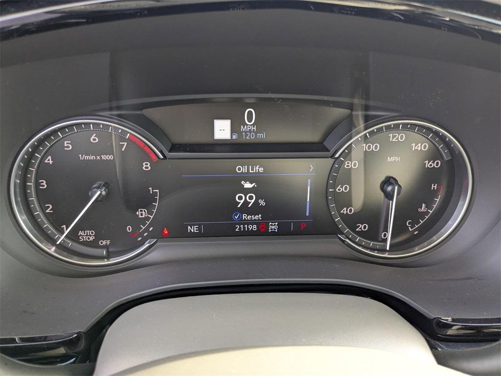 used 2024 Cadillac XT6 car, priced at $45,895