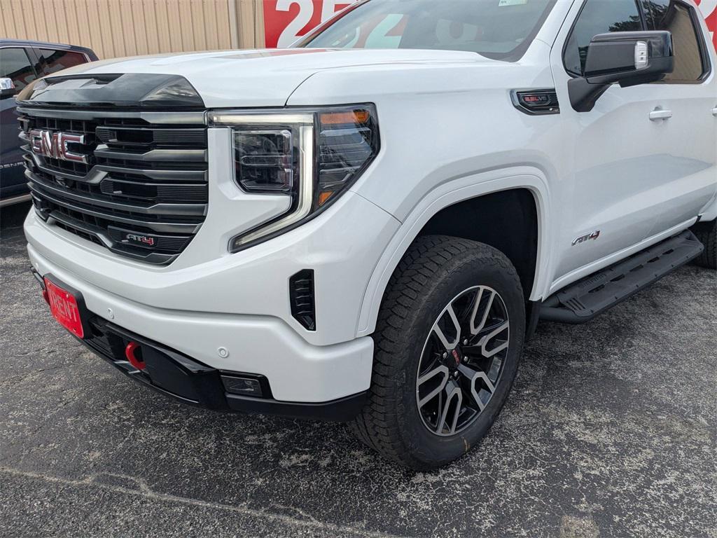 new 2025 GMC Sierra 1500 car, priced at $70,755