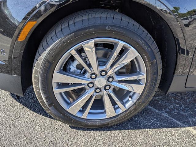new 2025 Cadillac XT5 car, priced at $57,930