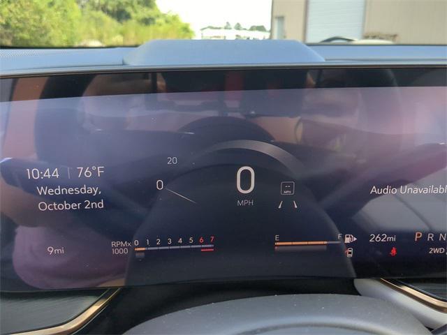 new 2024 Buick Envision car, priced at $44,395