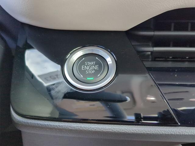 new 2024 Buick Envision car, priced at $44,395