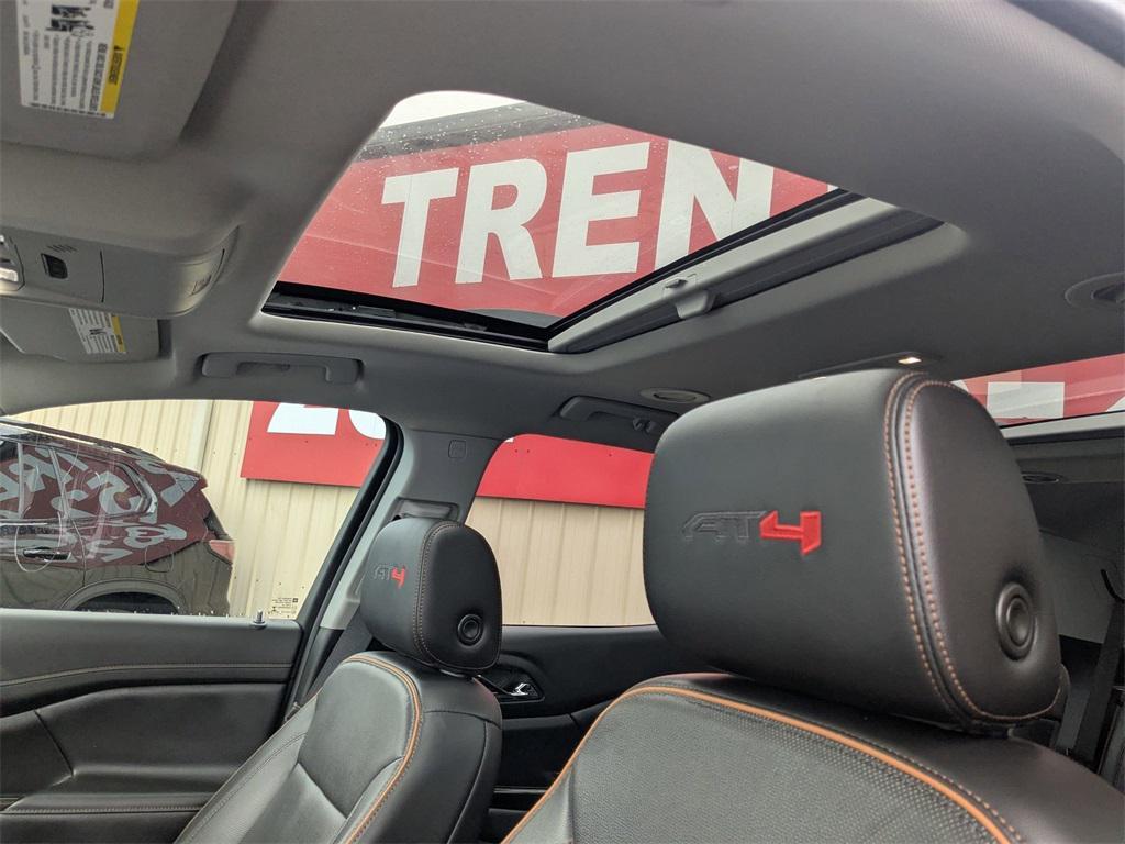 used 2022 GMC Acadia car, priced at $31,995