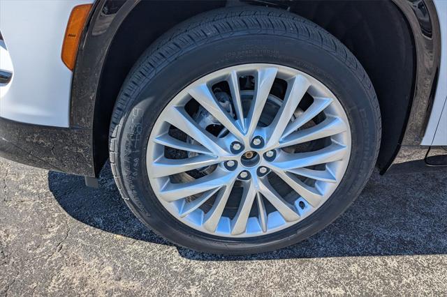 new 2025 Buick Enclave car, priced at $47,030