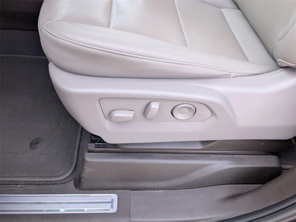 used 2023 GMC Sierra 1500 car, priced at $51,998