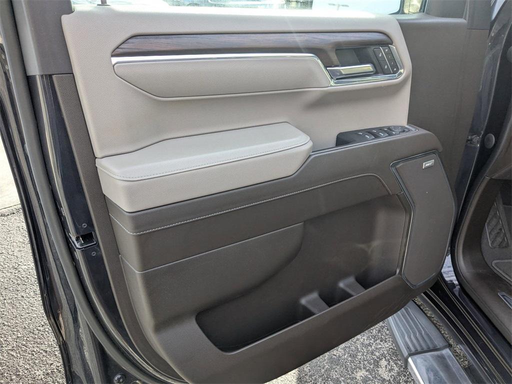 used 2023 GMC Sierra 1500 car, priced at $51,998