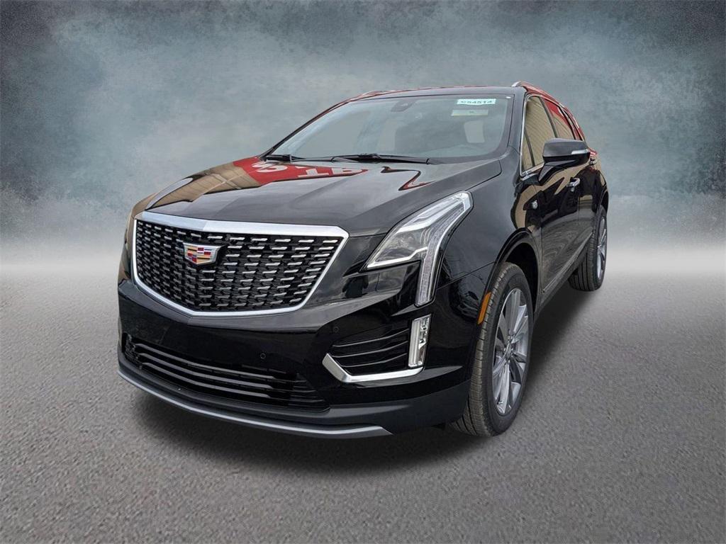 new 2025 Cadillac XT5 car, priced at $54,175