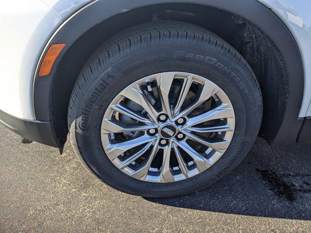 new 2025 Cadillac XT4 car, priced at $45,615