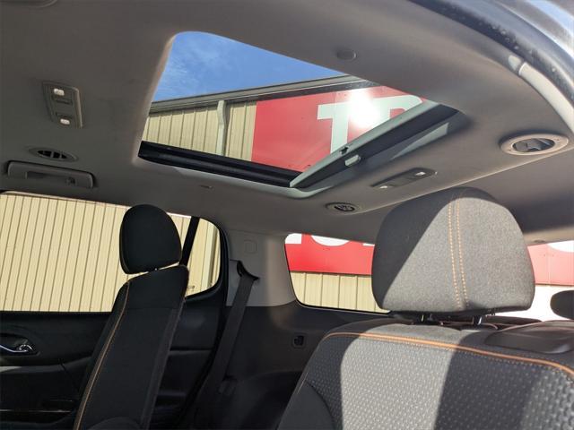 used 2022 GMC Acadia car, priced at $28,995