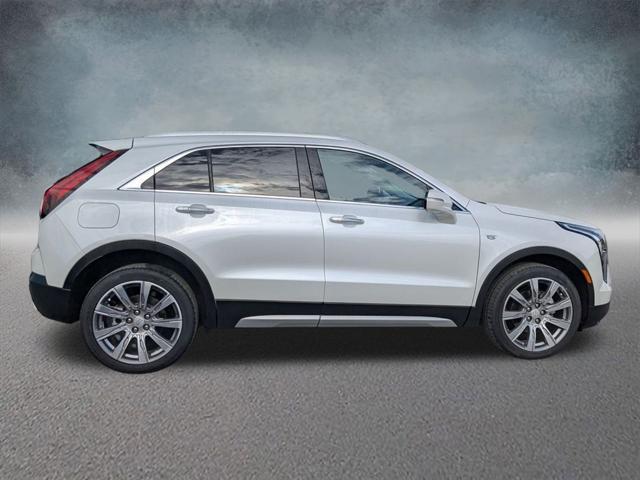 used 2022 Cadillac XT4 car, priced at $27,400