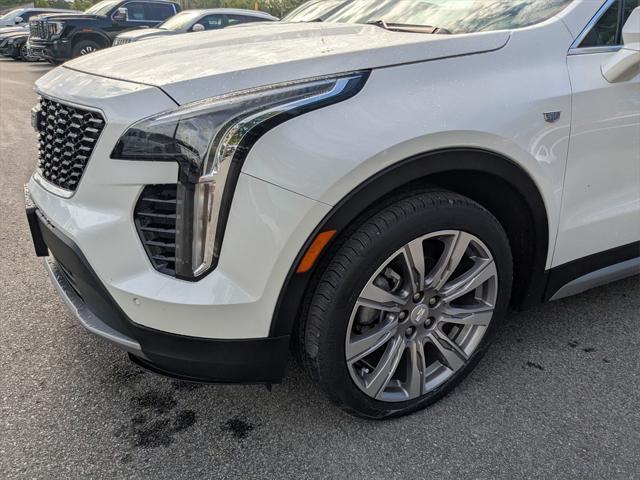 used 2022 Cadillac XT4 car, priced at $27,400