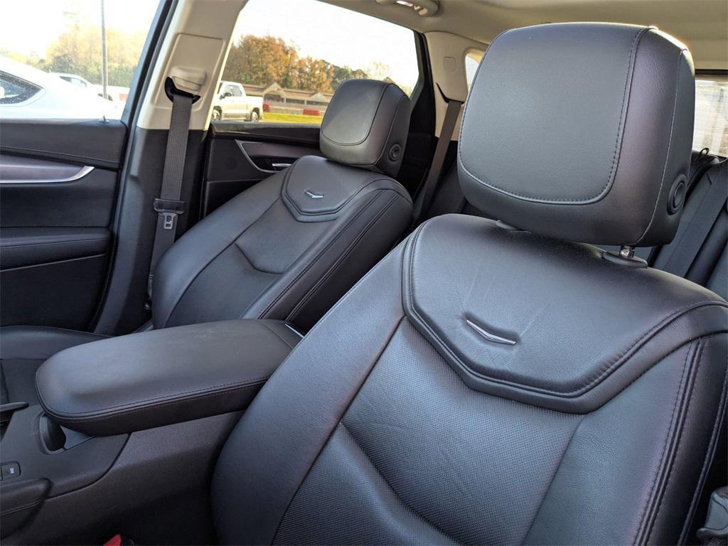 used 2017 Cadillac XT5 car, priced at $19,497