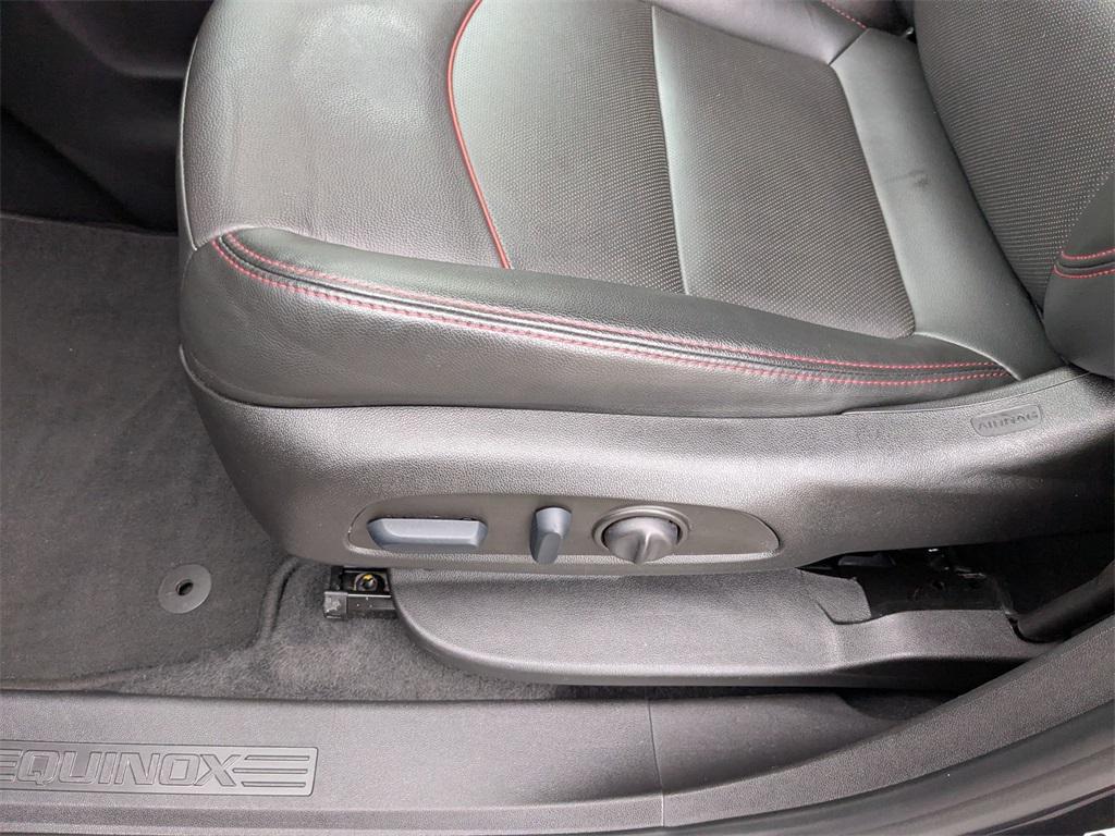 used 2022 Chevrolet Equinox car, priced at $26,880