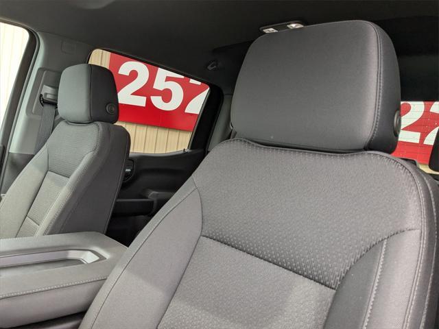 new 2025 GMC Sierra 1500 car, priced at $42,620