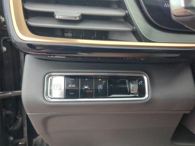 new 2024 Buick Envision car, priced at $45,458