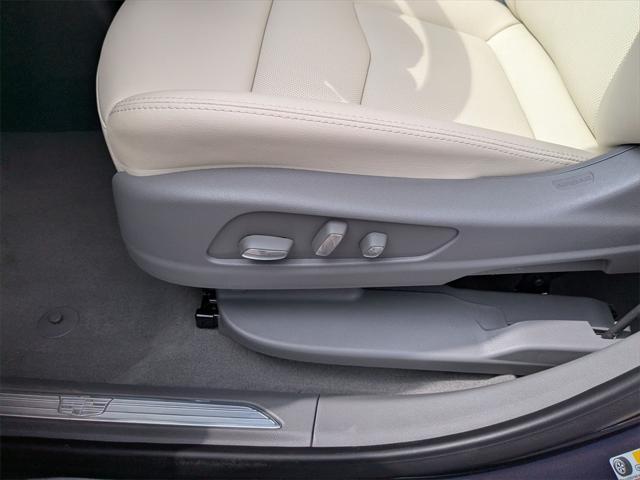 new 2025 Cadillac XT5 car, priced at $51,730