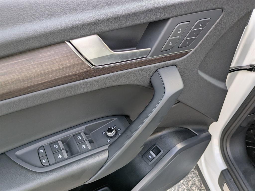 used 2025 Audi Q5 car, priced at $40,998
