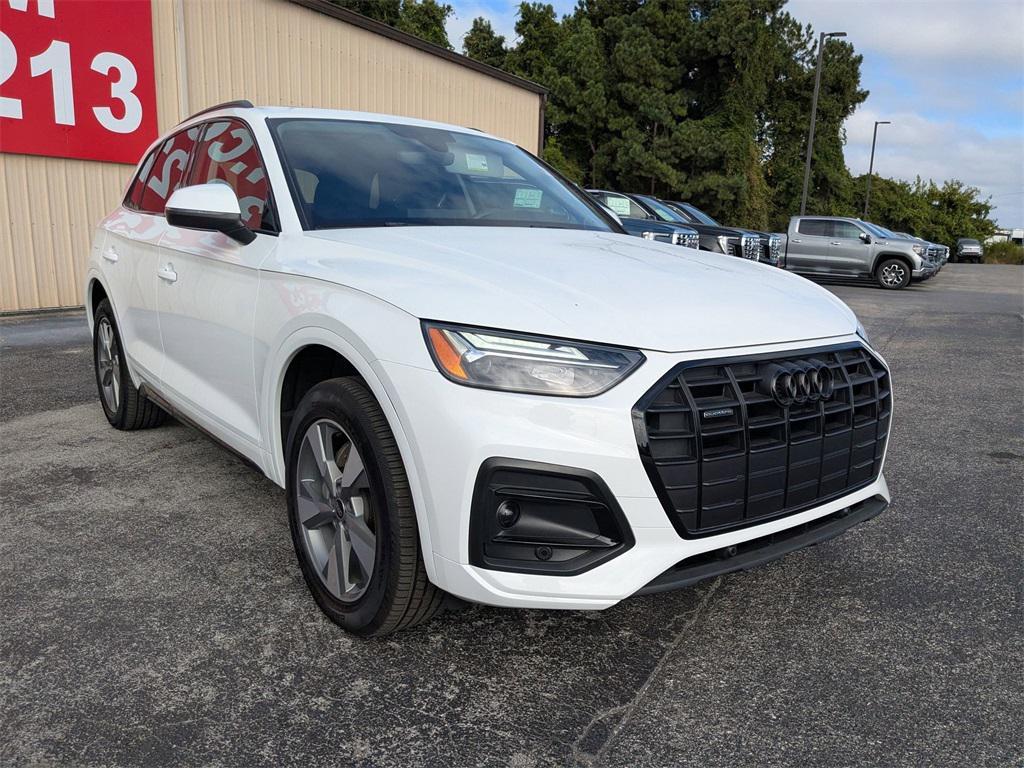 used 2025 Audi Q5 car, priced at $40,998