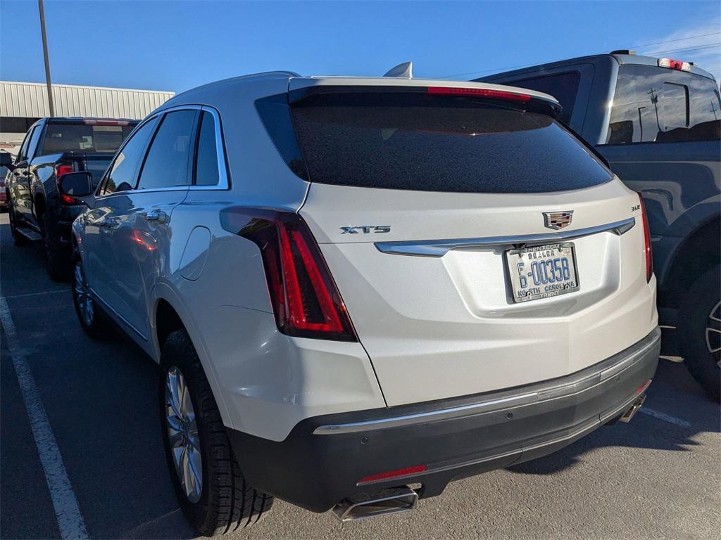 used 2021 Cadillac XT5 car, priced at $25,998