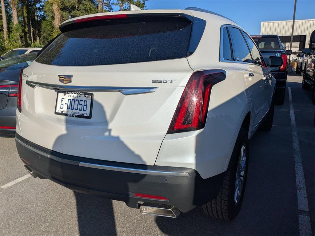 used 2021 Cadillac XT5 car, priced at $25,998