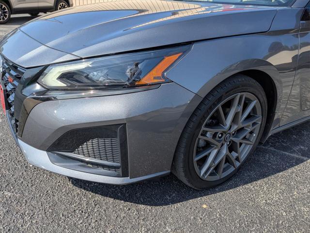 used 2023 Nissan Altima car, priced at $24,998