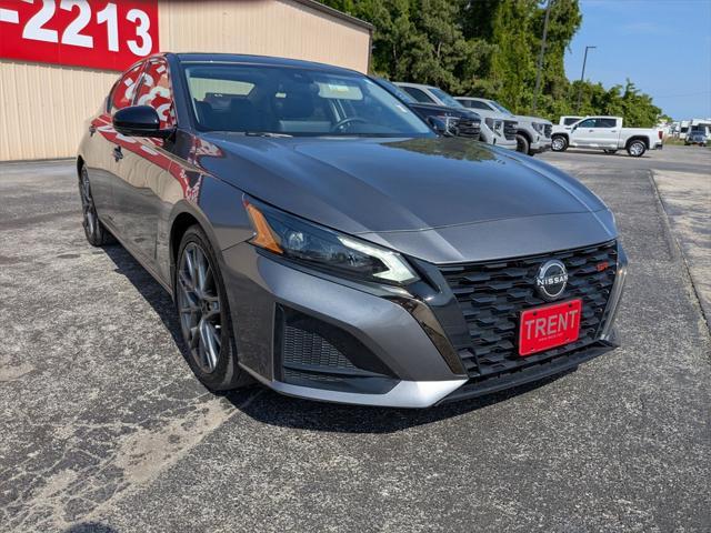 used 2023 Nissan Altima car, priced at $24,998
