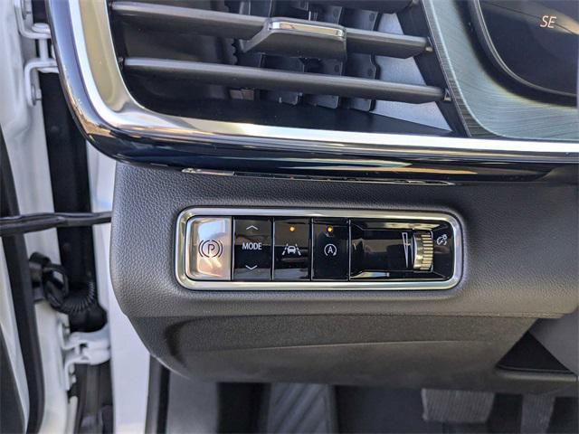 new 2025 Buick Envision car, priced at $33,895