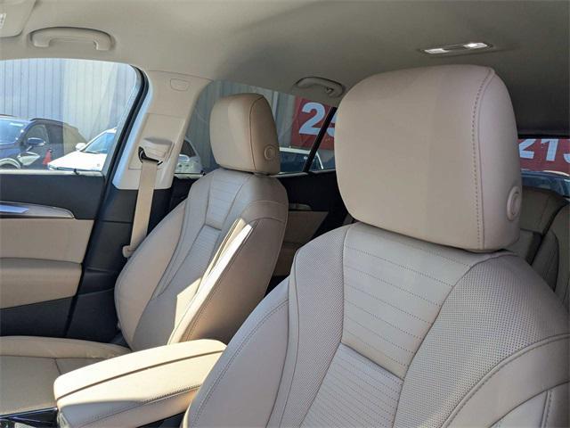 new 2025 Buick Envision car, priced at $33,895