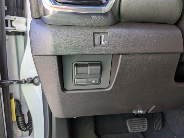 new 2025 GMC Canyon car, priced at $47,265