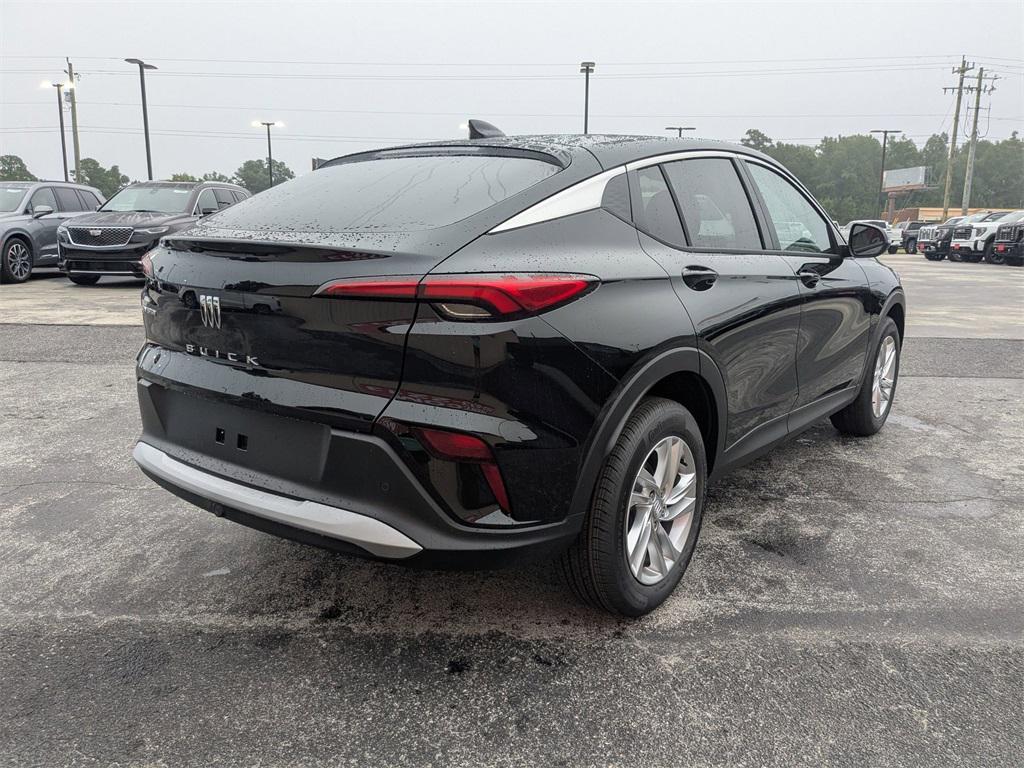 new 2025 Buick Envista car, priced at $26,725