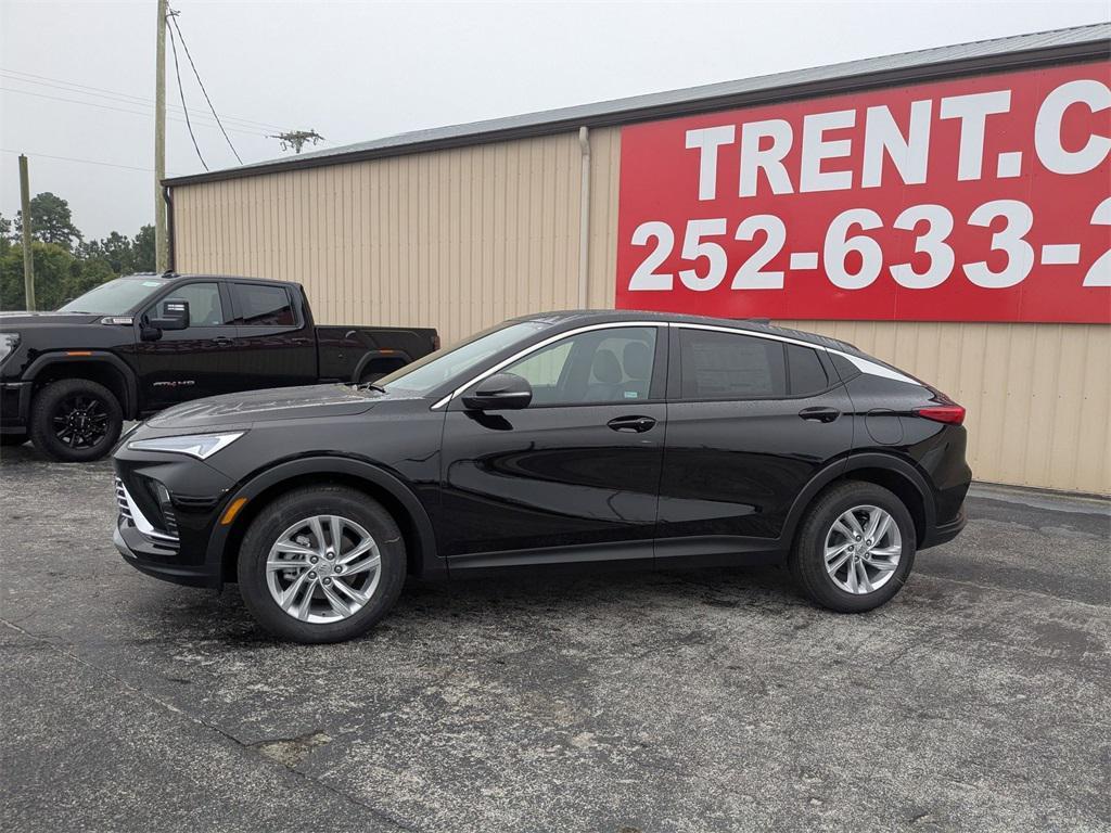 new 2025 Buick Envista car, priced at $26,725