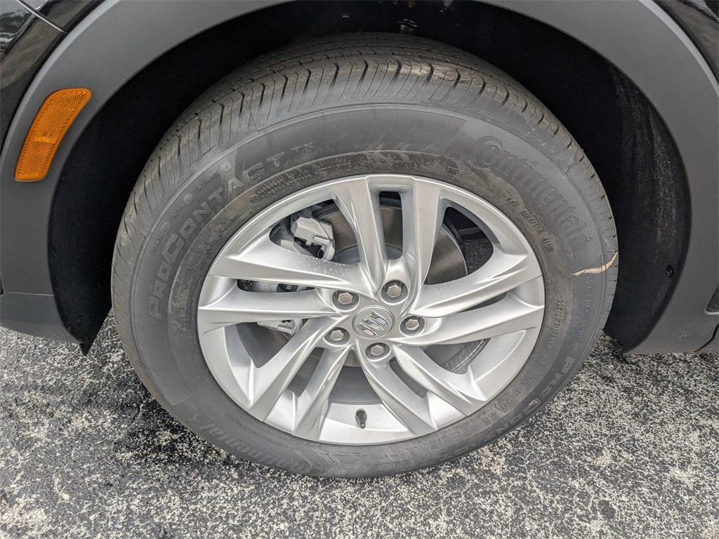 new 2025 Buick Envista car, priced at $26,725