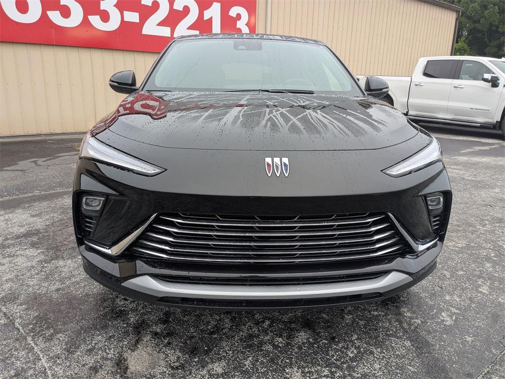 new 2025 Buick Envista car, priced at $26,725