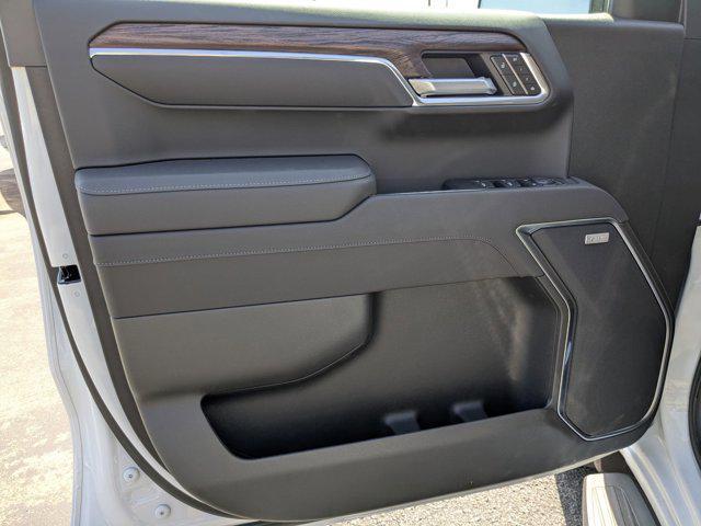 new 2025 GMC Sierra 1500 car, priced at $65,720