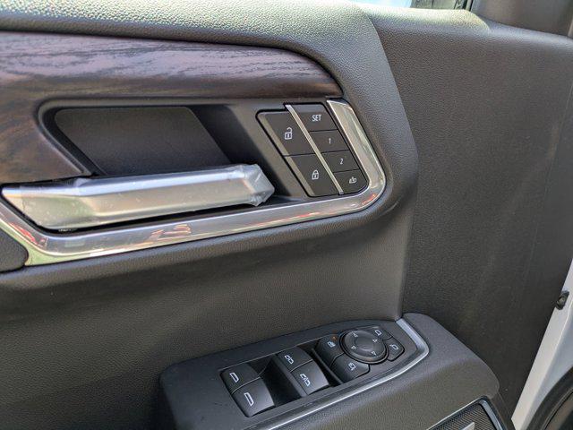 new 2025 GMC Sierra 1500 car, priced at $65,720