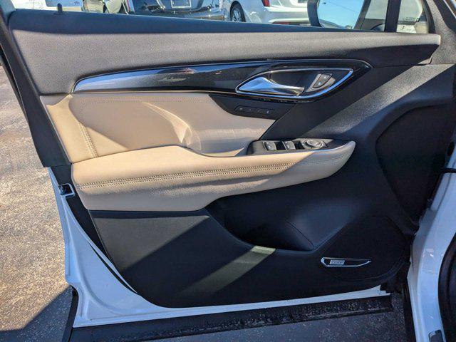new 2025 Buick Envision car, priced at $35,395