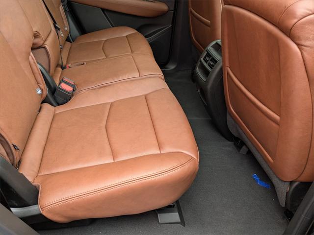new 2025 Cadillac XT5 car, priced at $53,175