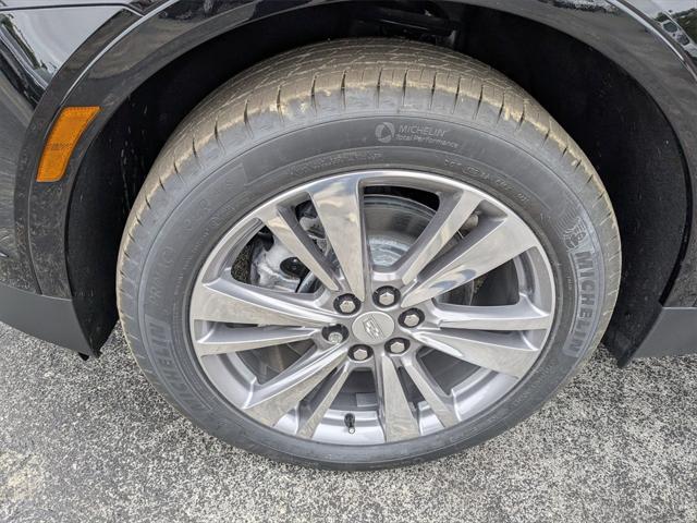 new 2025 Cadillac XT5 car, priced at $53,175