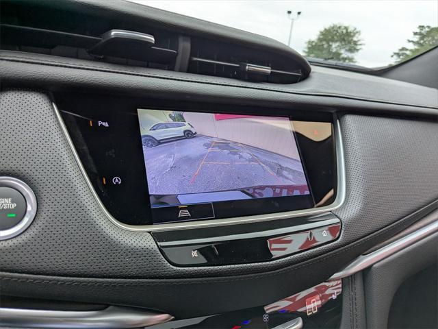 new 2025 Cadillac XT5 car, priced at $53,175