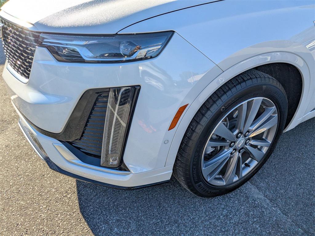 used 2024 Cadillac XT6 car, priced at $43,895