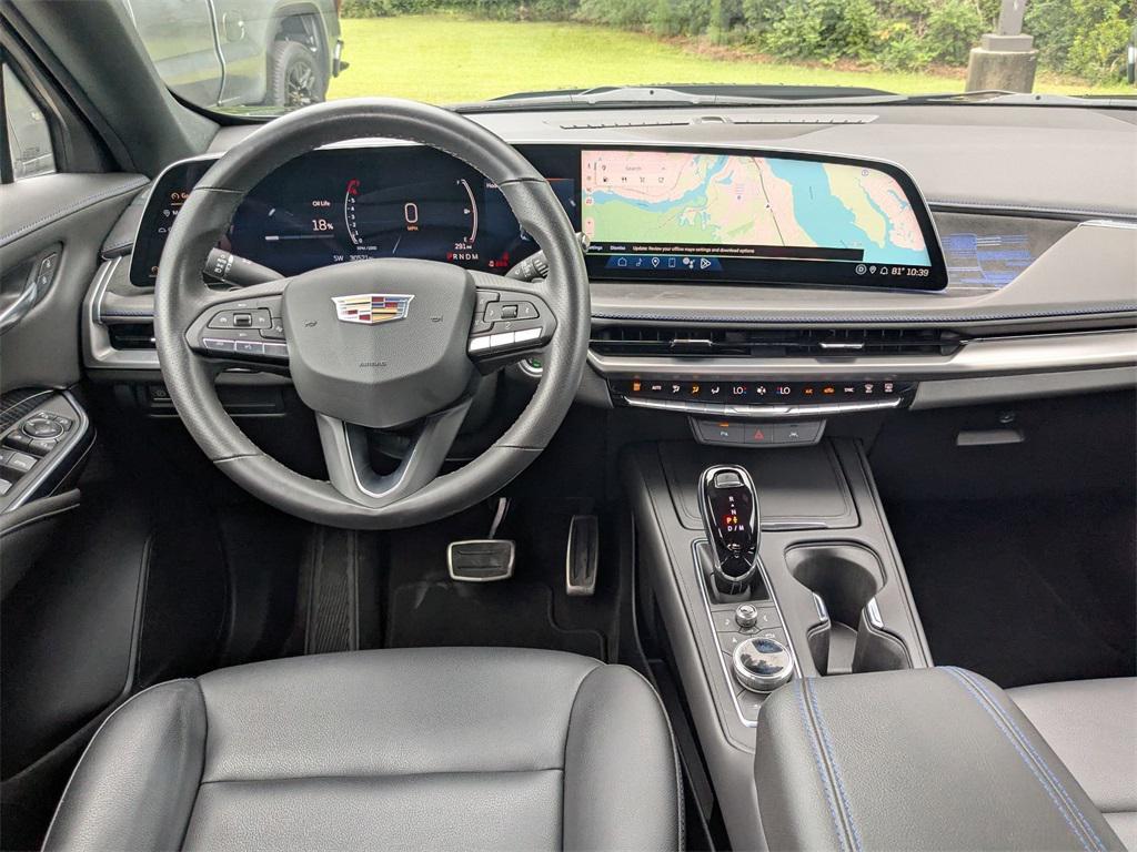 used 2024 Cadillac XT4 car, priced at $33,998