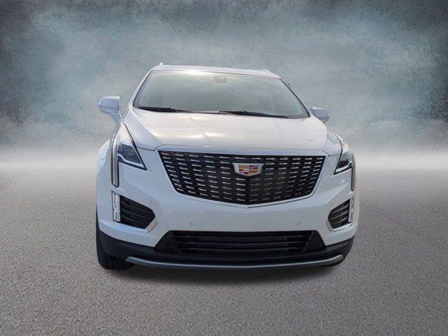 new 2025 Cadillac XT5 car, priced at $54,230