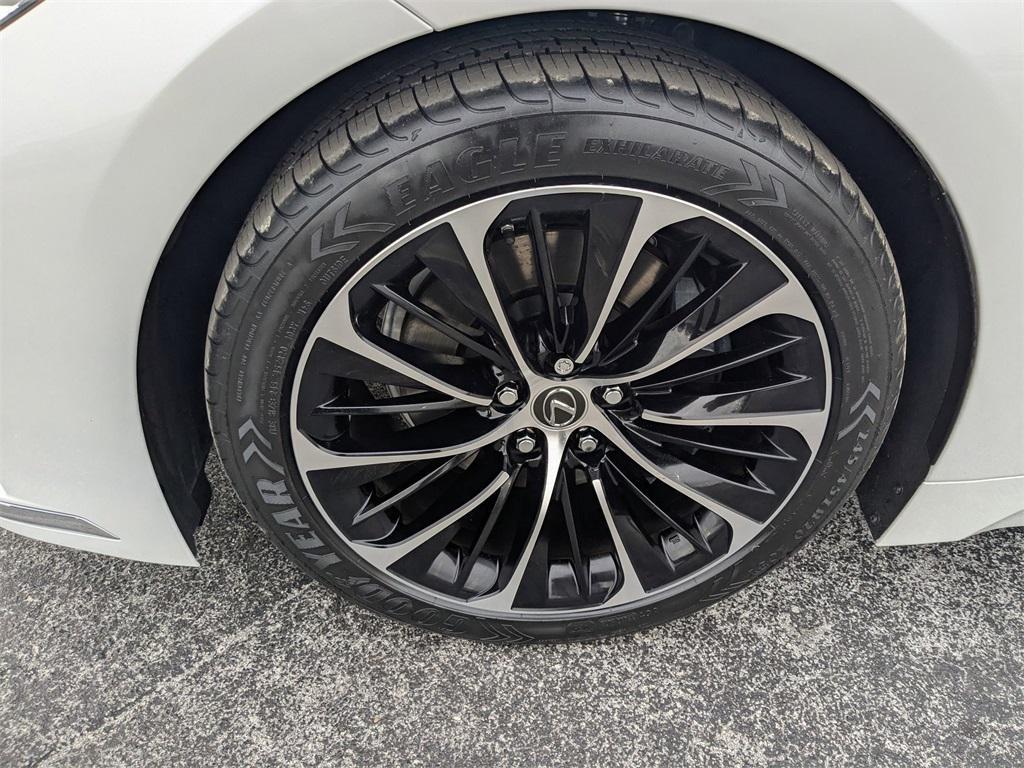 used 2022 Lexus LS 500 car, priced at $52,895