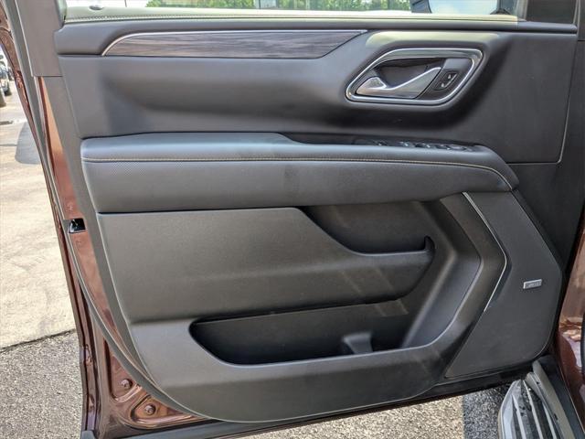 used 2022 GMC Yukon XL car, priced at $56,400