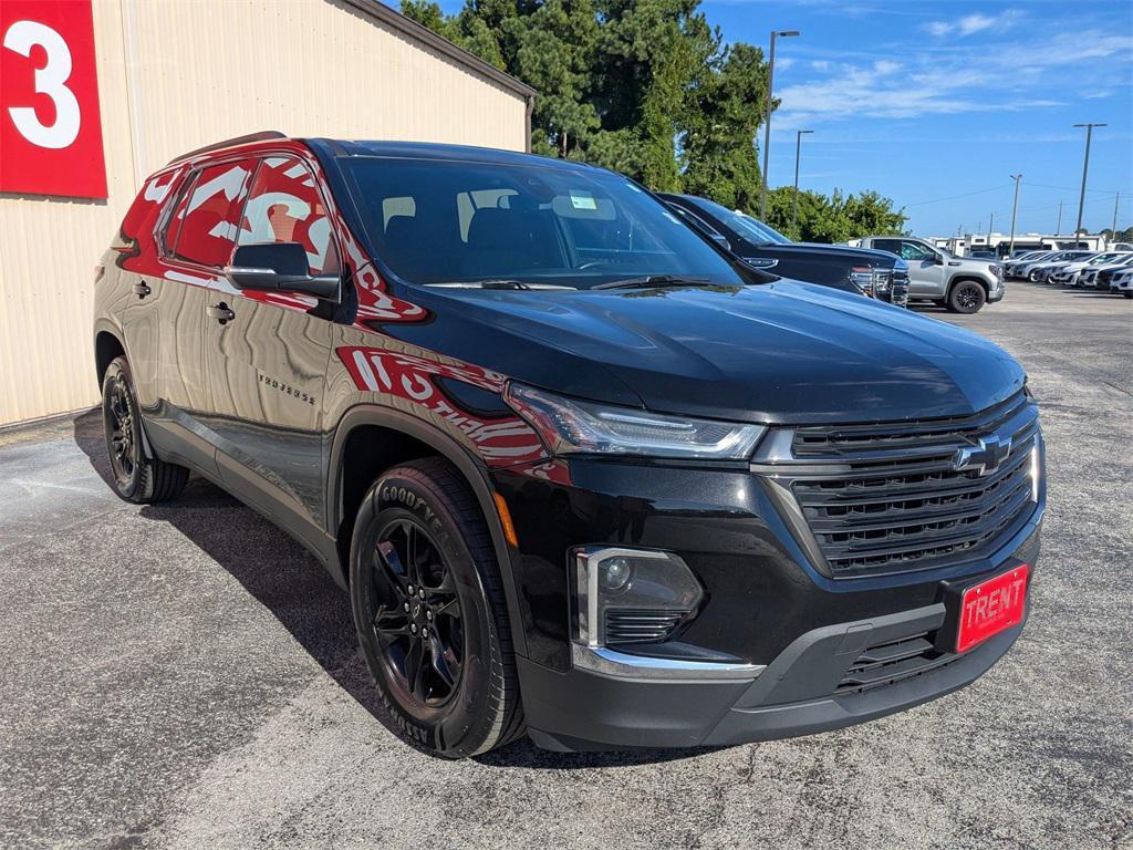 used 2023 Chevrolet Traverse car, priced at $31,600